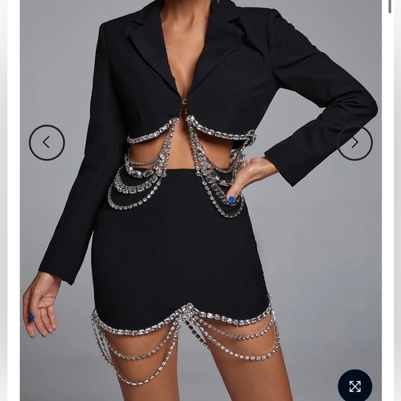 Aria Set - Picture 3 of 3